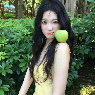 黎明时分的年轻人们